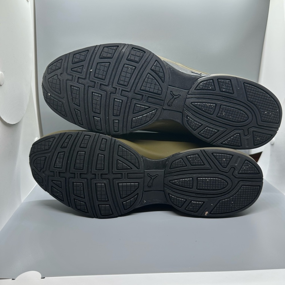 Puma Men's Athletic Olive Shoes - Picture 5 of 5